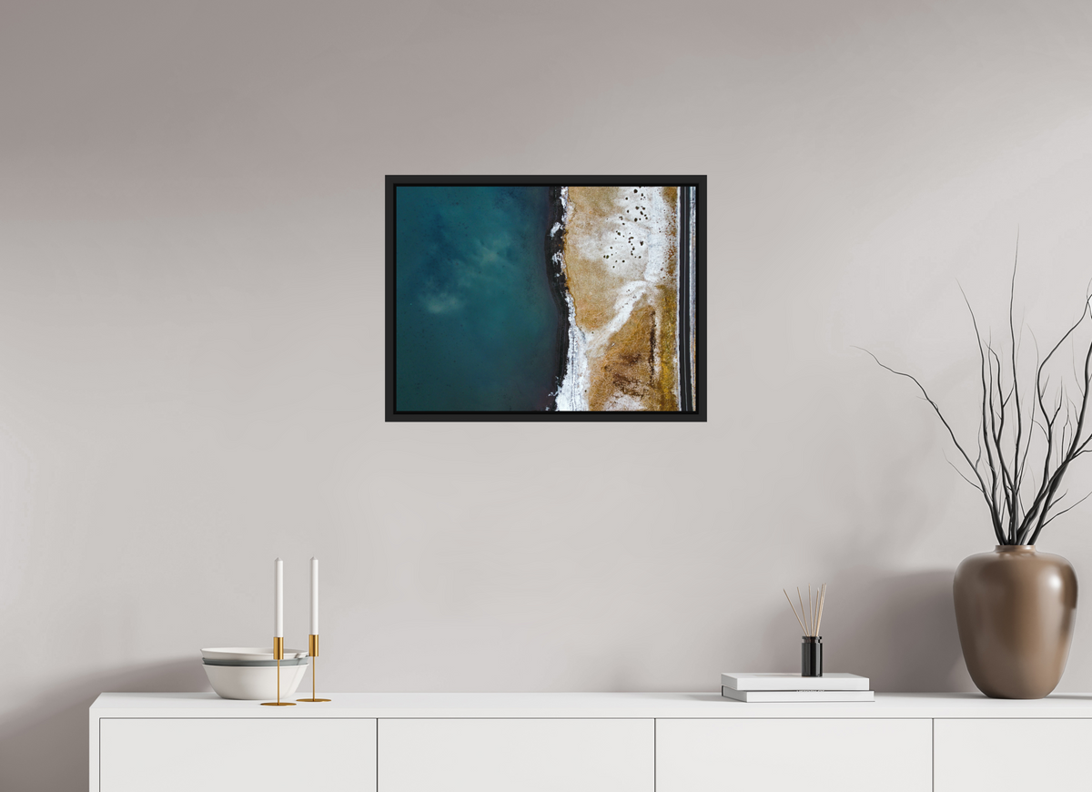 60 x 45 cm, Caisse américaine alu dibond Between Land & Sea — Iceland