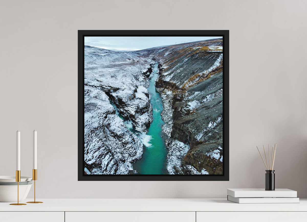 50 x 50 cm, Caisse américaine alu dibond Between Two Seasons — Iceland