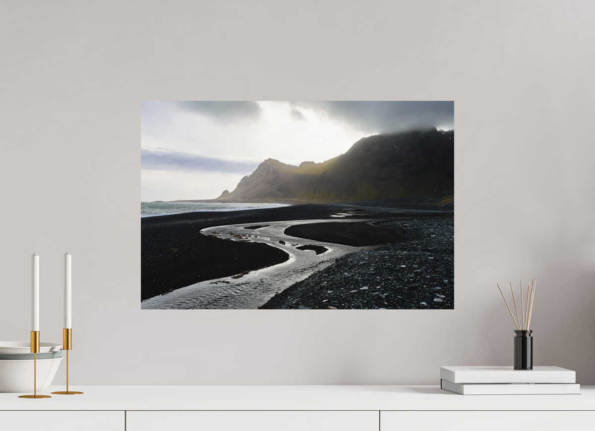 60 x 40 cm, Tirage photo mat Where the River Meets the Sea — Iceland