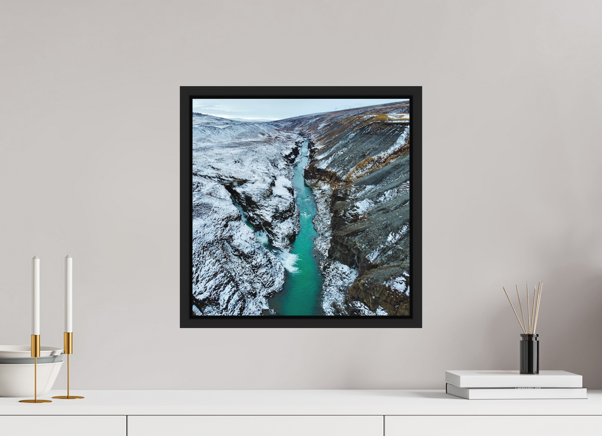 40 x 40 cm, Caisse américaine alu dibond Between Two Seasons — Iceland