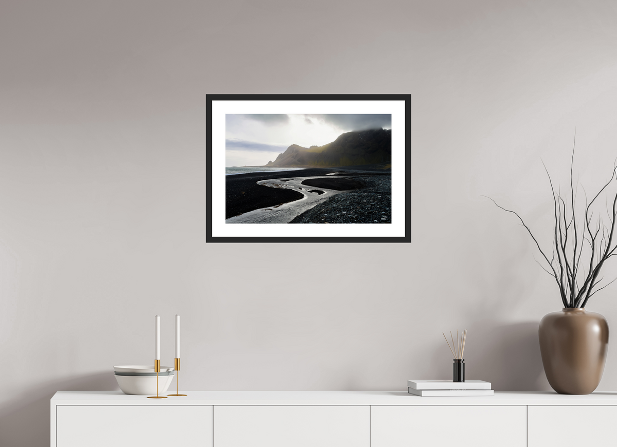 60 x 40 cm, Cadre avec passe partout Where the River Meets the Sea — Iceland