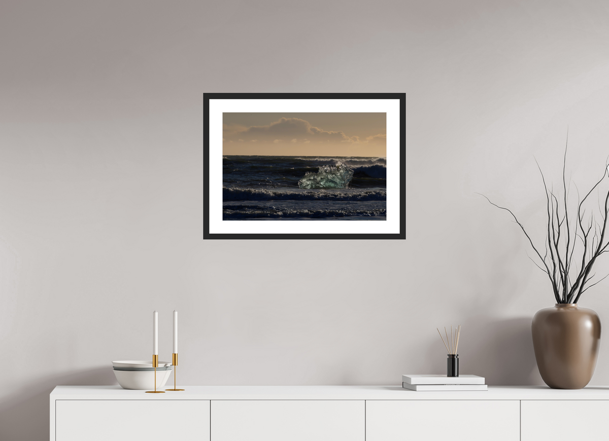60 x 40 cm, Cadre avec passe partout Cast Adrift — Iceland