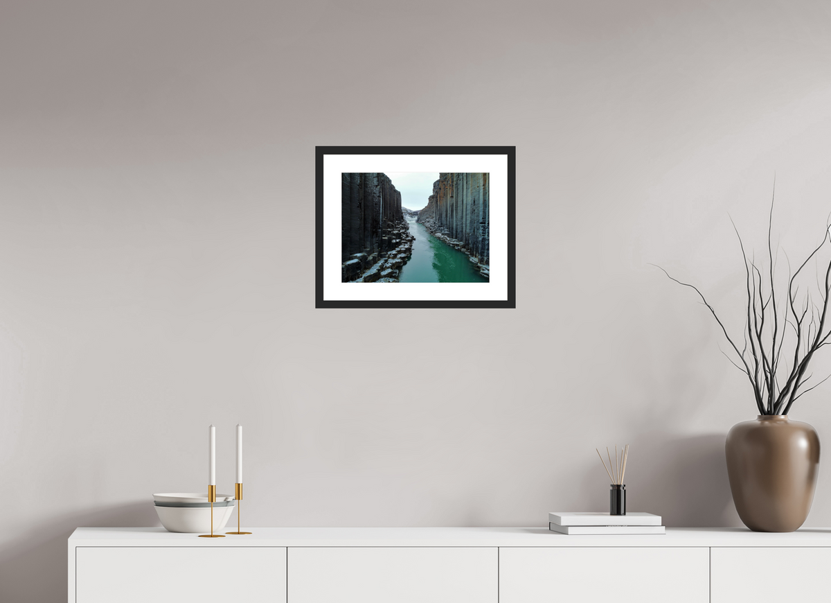 40 x 30 cm, Cadre avec passe partout Into the Canyon — Iceland